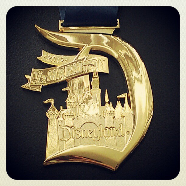 Disneyland_Half_Marathon_Medal_2012